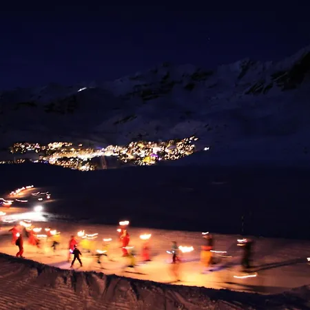 Serac - Location: Grand Avec Tres Belle Vue Degagee Mae-9012 * Val Thorens